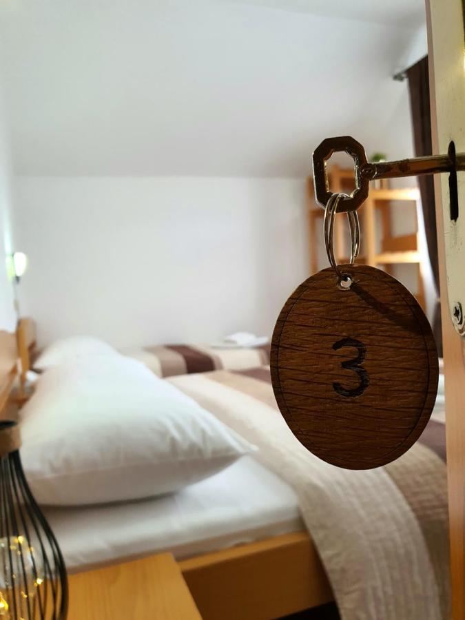 Guesthouse Kovacevic Korenica Bagian luar foto