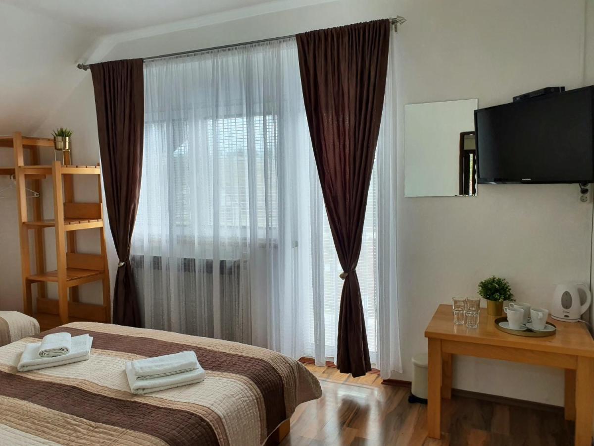 Guesthouse Kovacevic Korenica Bagian luar foto
