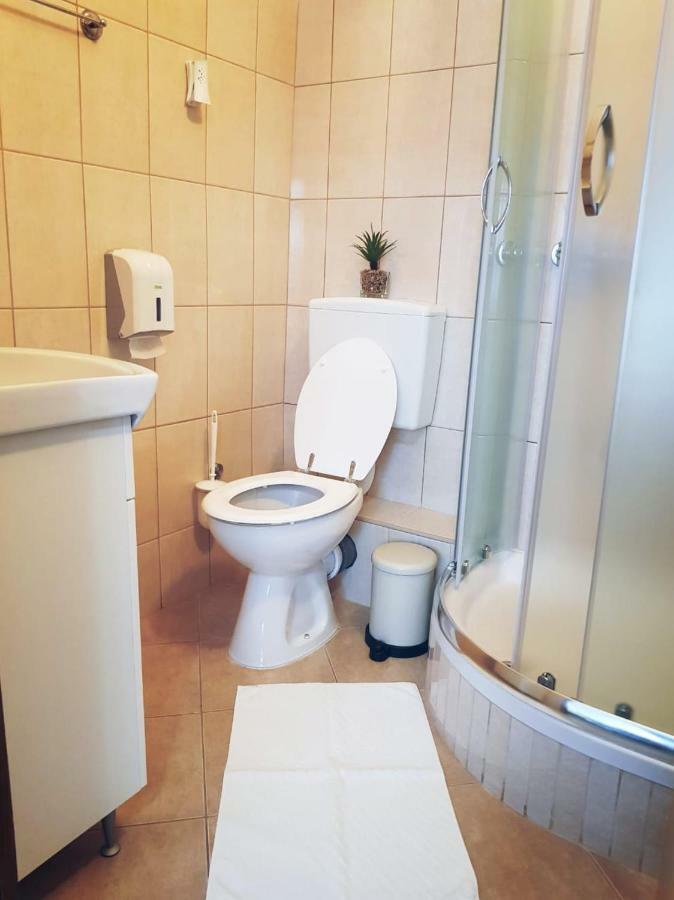 Guesthouse Kovacevic Korenica Bagian luar foto
