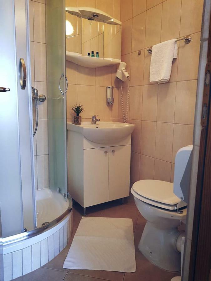Guesthouse Kovacevic Korenica Bagian luar foto